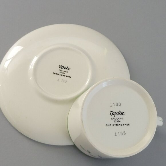 Vintage Spode England Christmas Tree Holly Berry Demitasse Cup & Saucer Set - Picture 7 of 10